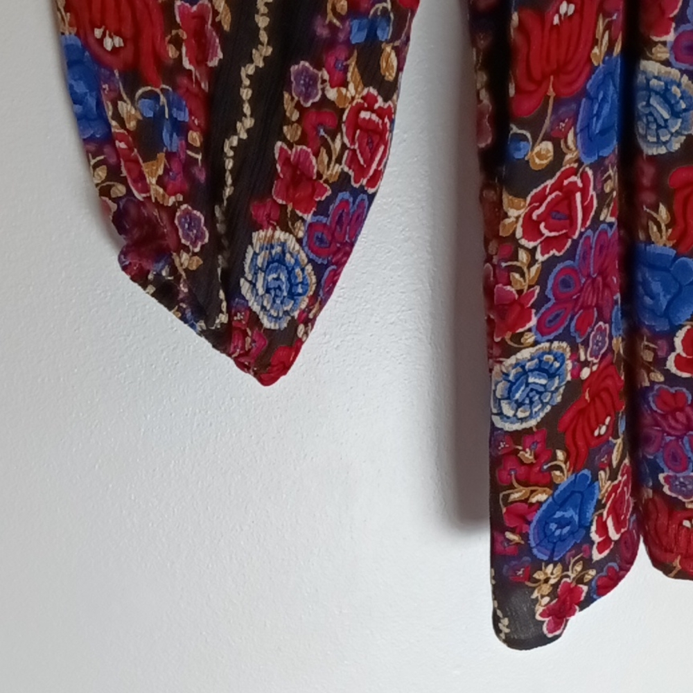 Ruby Rd. Floral Top - Picture 6 of 13